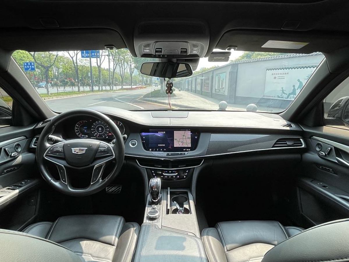 凱迪拉克 CT6  2023款 28T 豪華型圖片