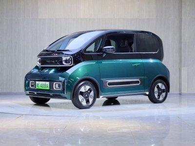 2021年11月 寶駿 寶駿KiWi EV 設計師 三元鋰圖片