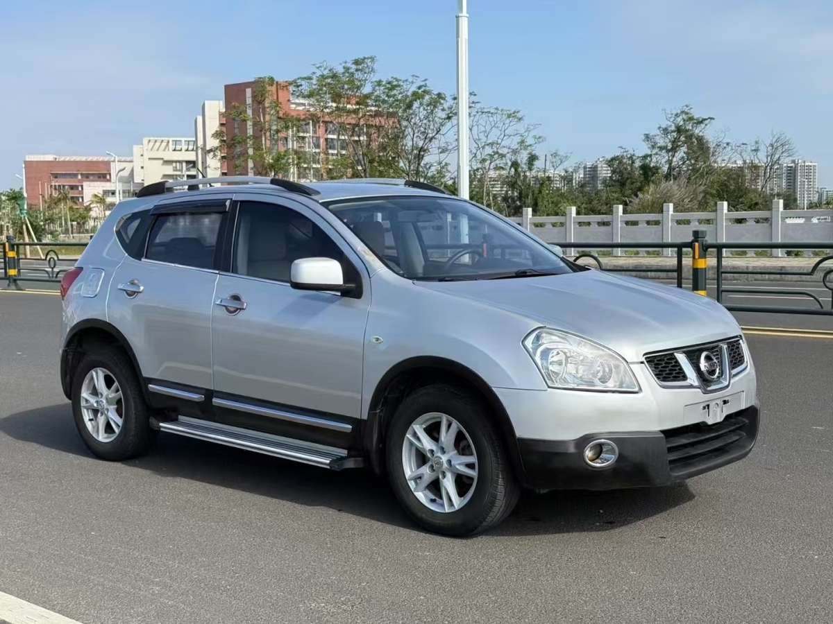 日產(chǎn) 逍客  2011款 2.0XL 火 CVT 2WD圖片