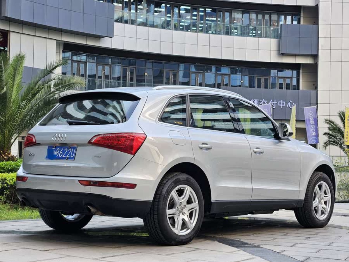 奧迪 奧迪Q5  2010款 2.0TFSI 技術(shù)型圖片