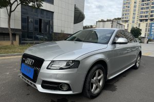 奥迪A4L 奥迪 2.0 TFSI 标准型