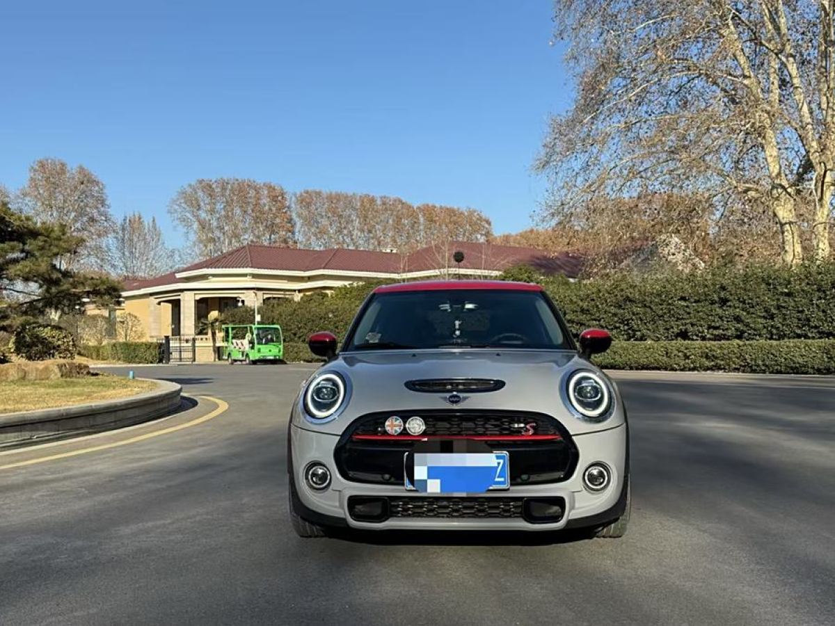 MINI MINI  2021款 2.0T COOPER S 藝術(shù)家 五門(mén)版圖片