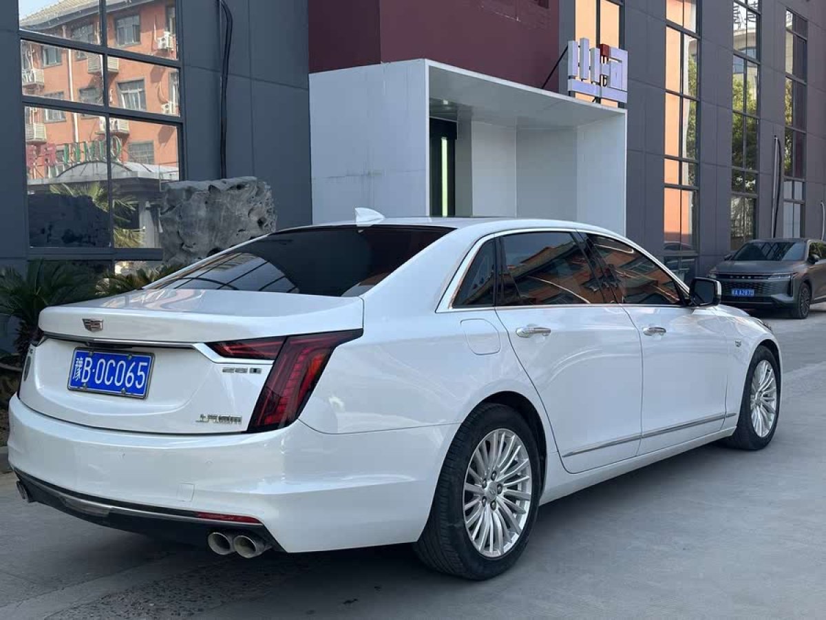 凱迪拉克 CT6  2022款 28T 豪華型圖片