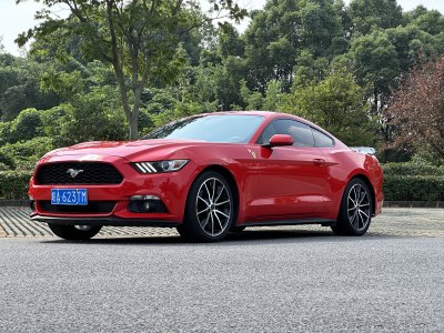 2016年1月 福特 Mustang(進(jìn)口) 2.3T 性能版圖片