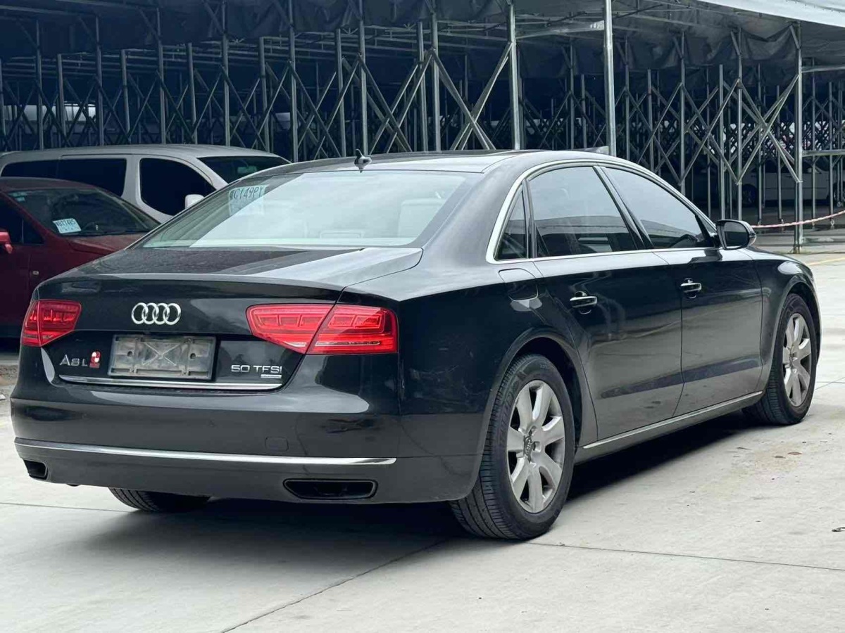 2014年1月奧迪 奧迪A8  2013款 A8L 45 TFSI quattro舒適型