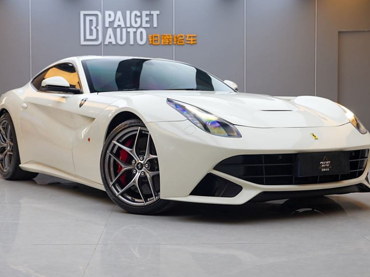 法拉利 F12berlinetta  2013款 6.3L 標(biāo)準(zhǔn)型圖片