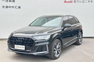 奥迪Q7 奥迪 55 TFSI quattro S line运动型