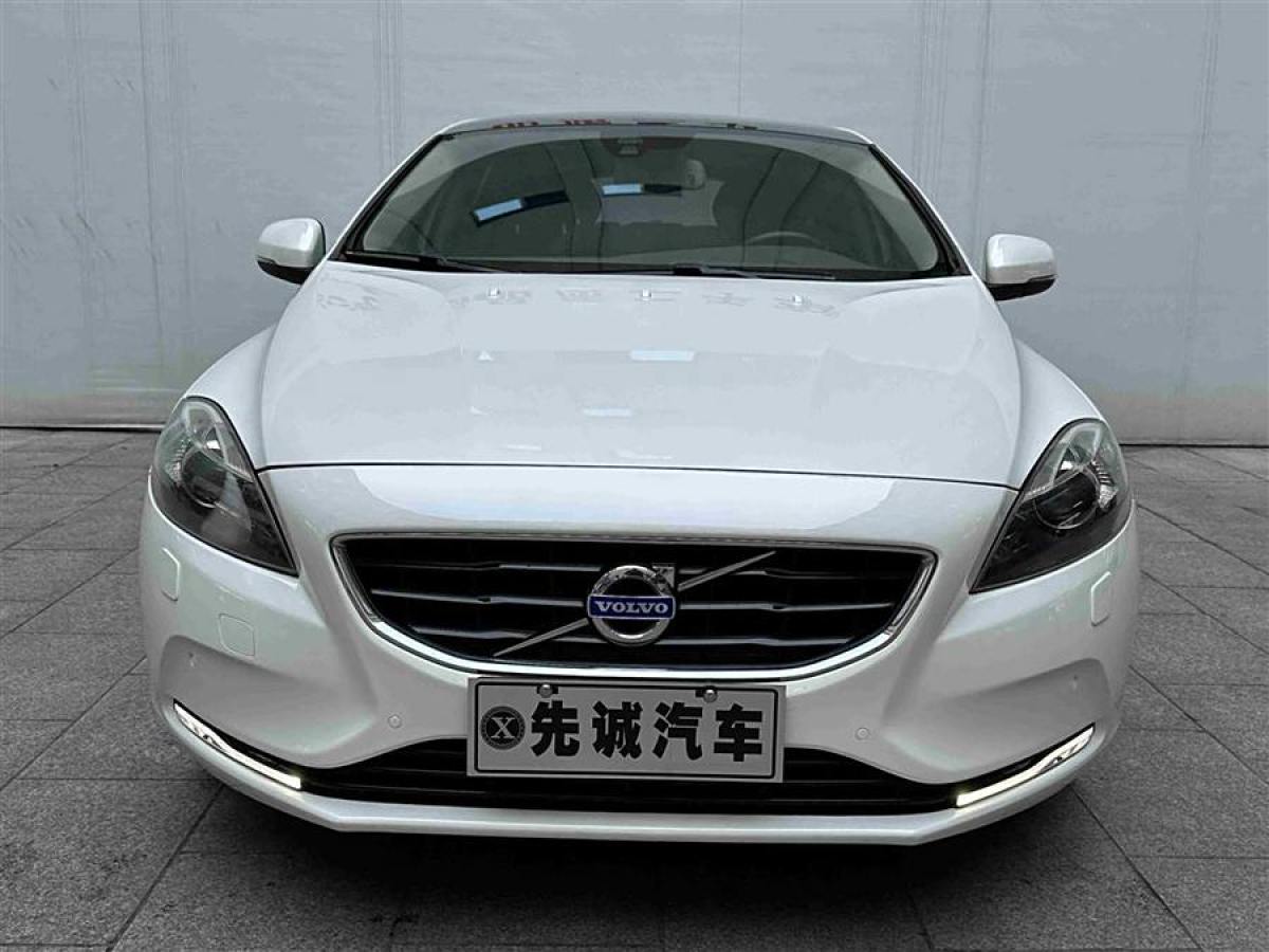 沃爾沃 V40  2016款 T4 智雅版圖片