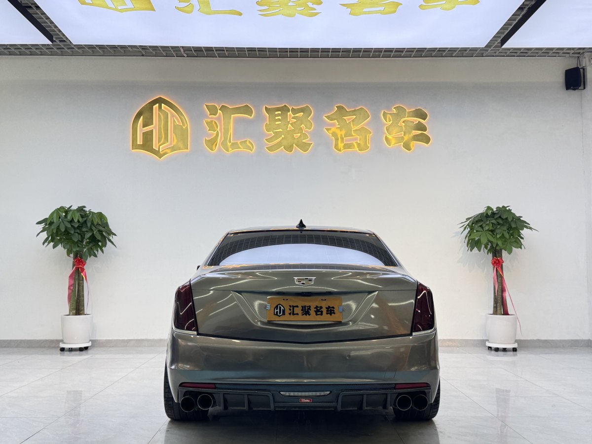 凱迪拉克 CT6  2017款 28T 領(lǐng)先型圖片