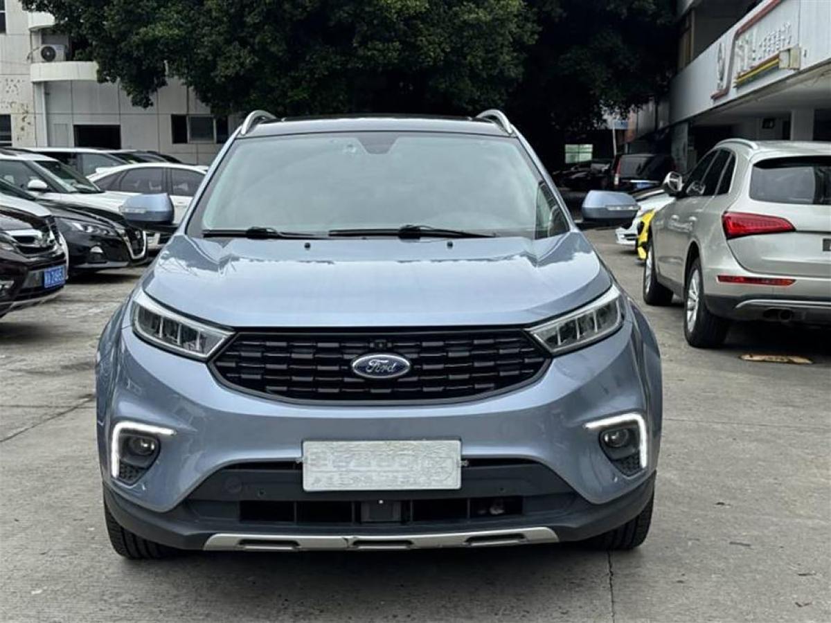 福特 領(lǐng)界  2020款 領(lǐng)界S EcoBoost 145 CVT 48V尊領(lǐng)型PLUS圖片