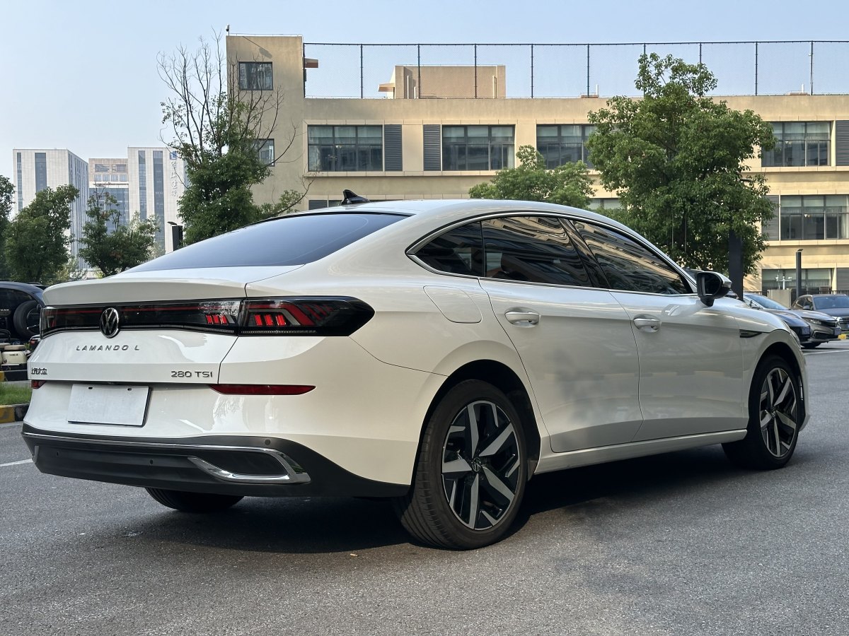 大眾 凌渡  2022款 凌渡L 280TSI DSG酷辣版圖片