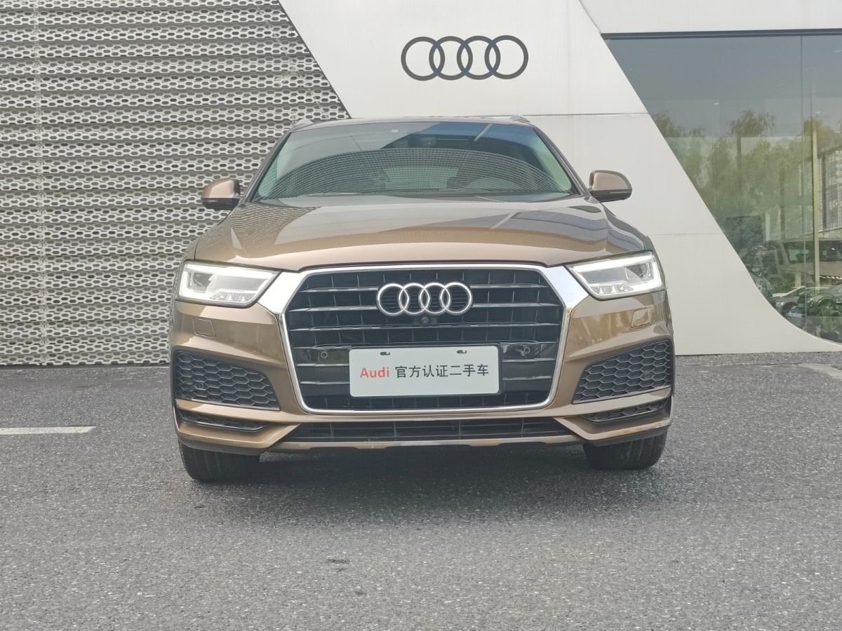 奧迪 奧迪Q3 2018款 30 TFSI 1.4T 雙離合 兩驅 時尚型典藏版圖片