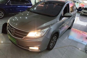 730 寶駿 1.5L 手動(dòng)時(shí)尚型 7座 國(guó)VI