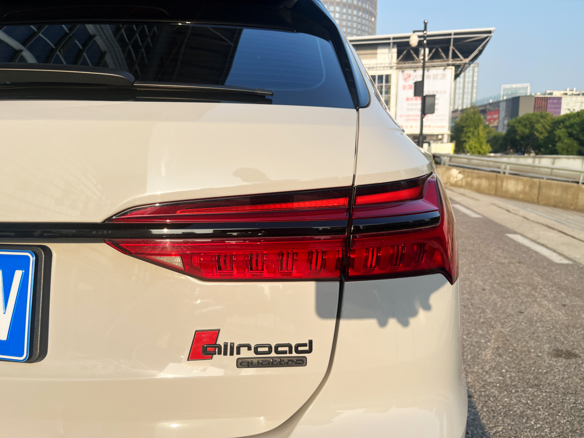 奧迪 奧迪A6  2022款 allroad quattro 探索家 55 TFSI 尊享越野型圖片