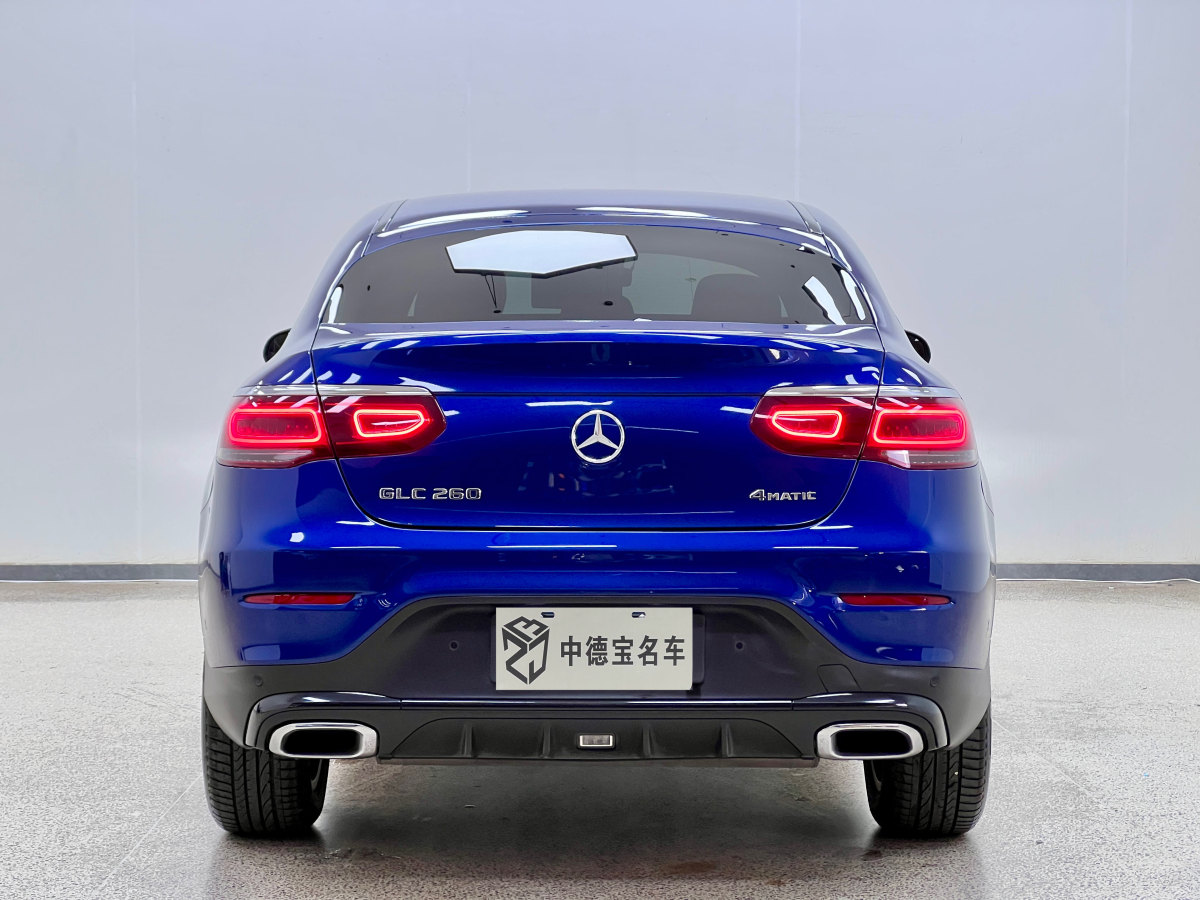 奔馳 奔馳GLC  2022款 改款 GLC 260 4MATIC 轎跑SUV圖片