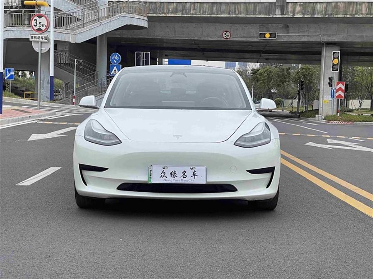 特斯拉 Model 3  2019款 標準續(xù)航后驅(qū)升級版圖片