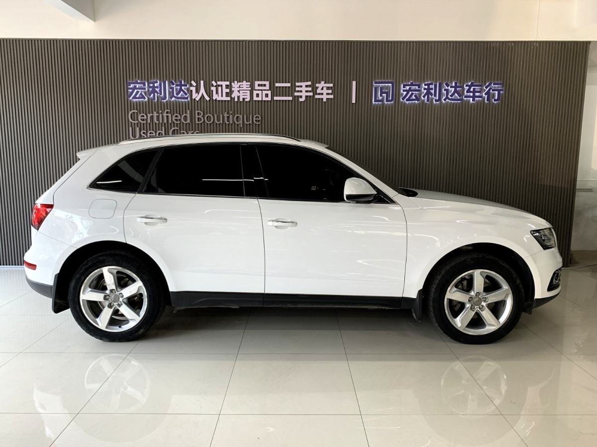 奧迪 奧迪Q5  2016款 40 TFSI 技術(shù)型圖片