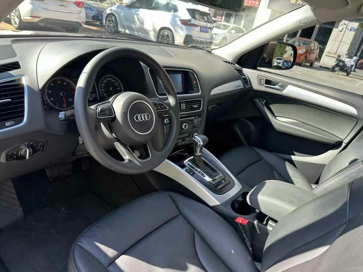 奧迪 奧迪Q5  2013款 45 TFSI quattro 越野型圖片