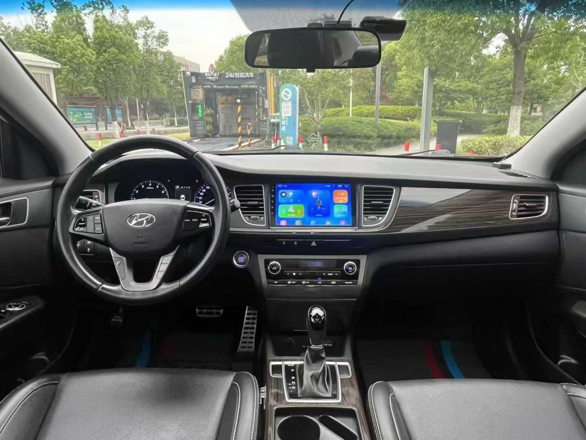 現(xiàn)代 名圖  2016款 1.6T 自動旗艦型TOP圖片