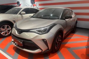 C-HR 豐田 2.0L 豪華版