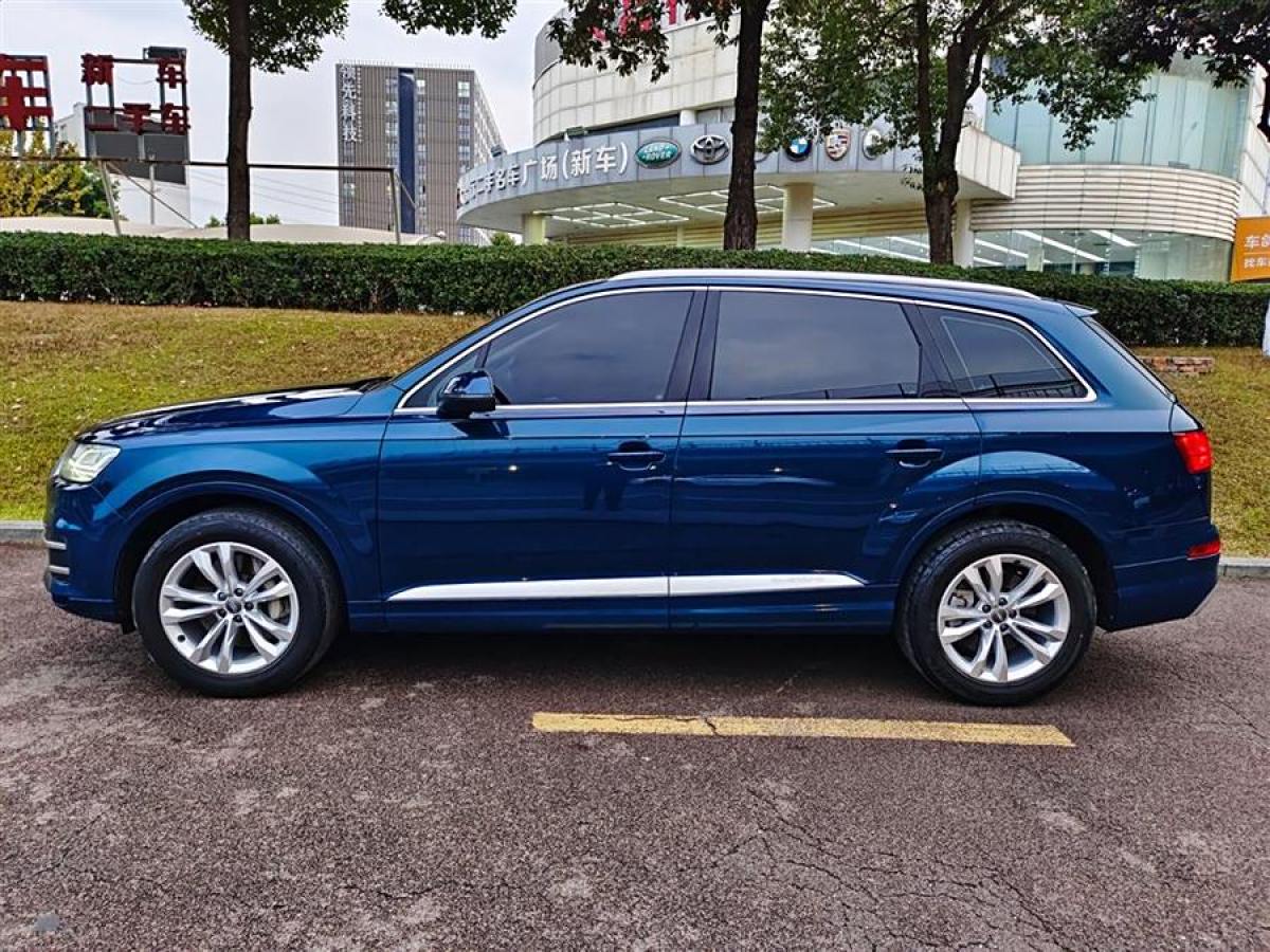 奧迪 奧迪Q7  2019款 55 TFSI 技術(shù)型圖片