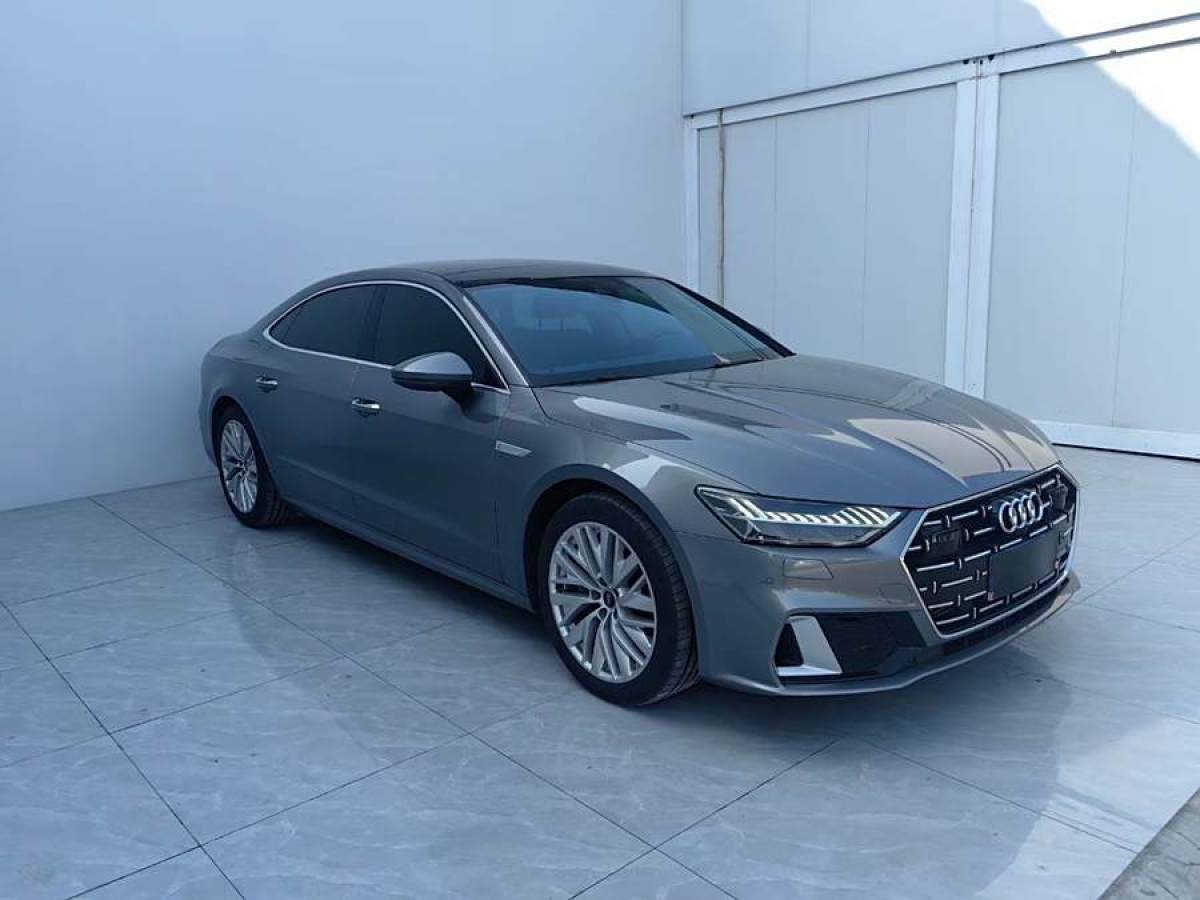 奧迪 奧迪A7L  2024款 45TFSI S-line 筑夢(mèng)型 流晶套裝圖片