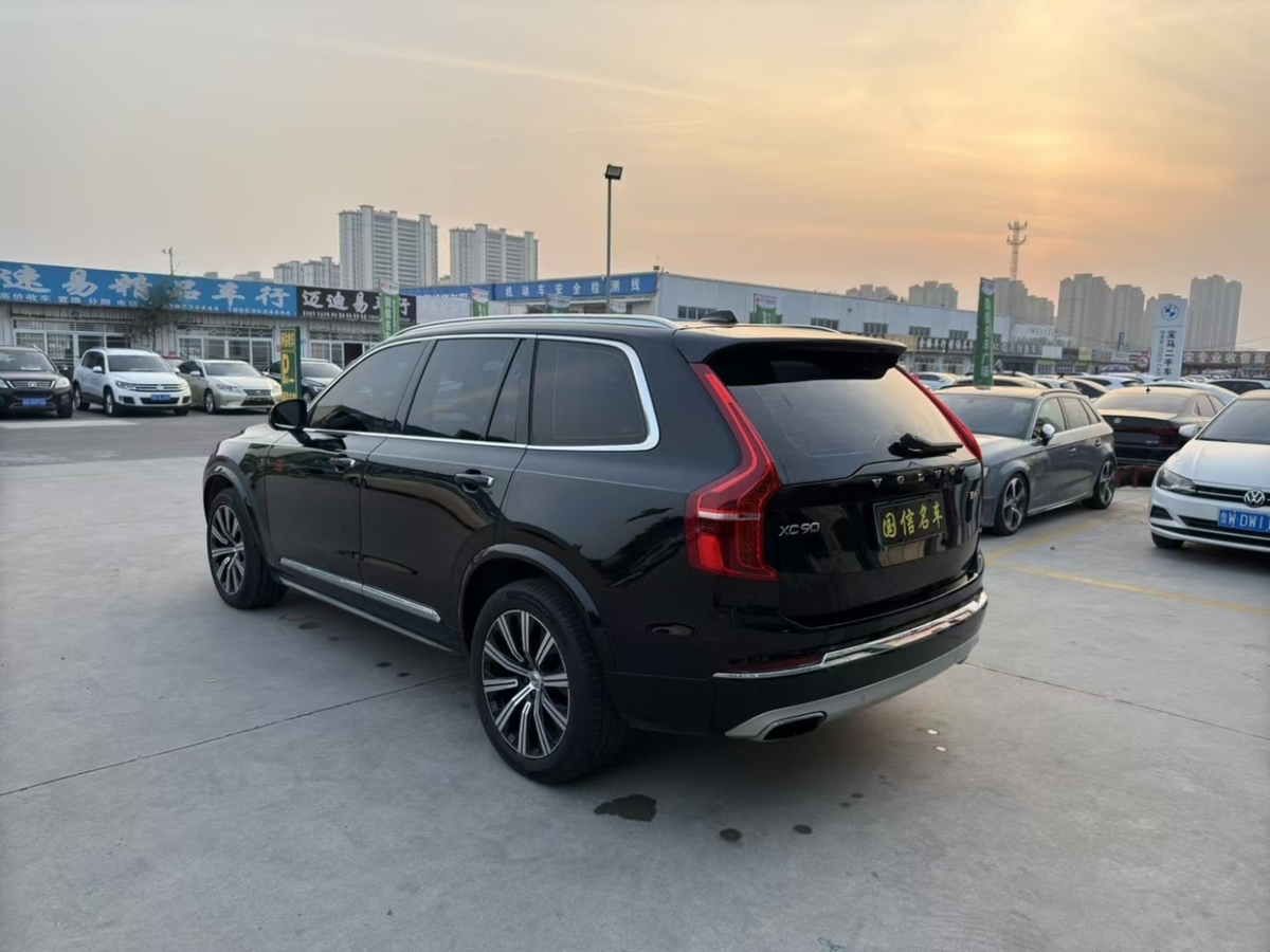 沃爾沃 XC90  2021款 B6 智逸豪華版 7座圖片