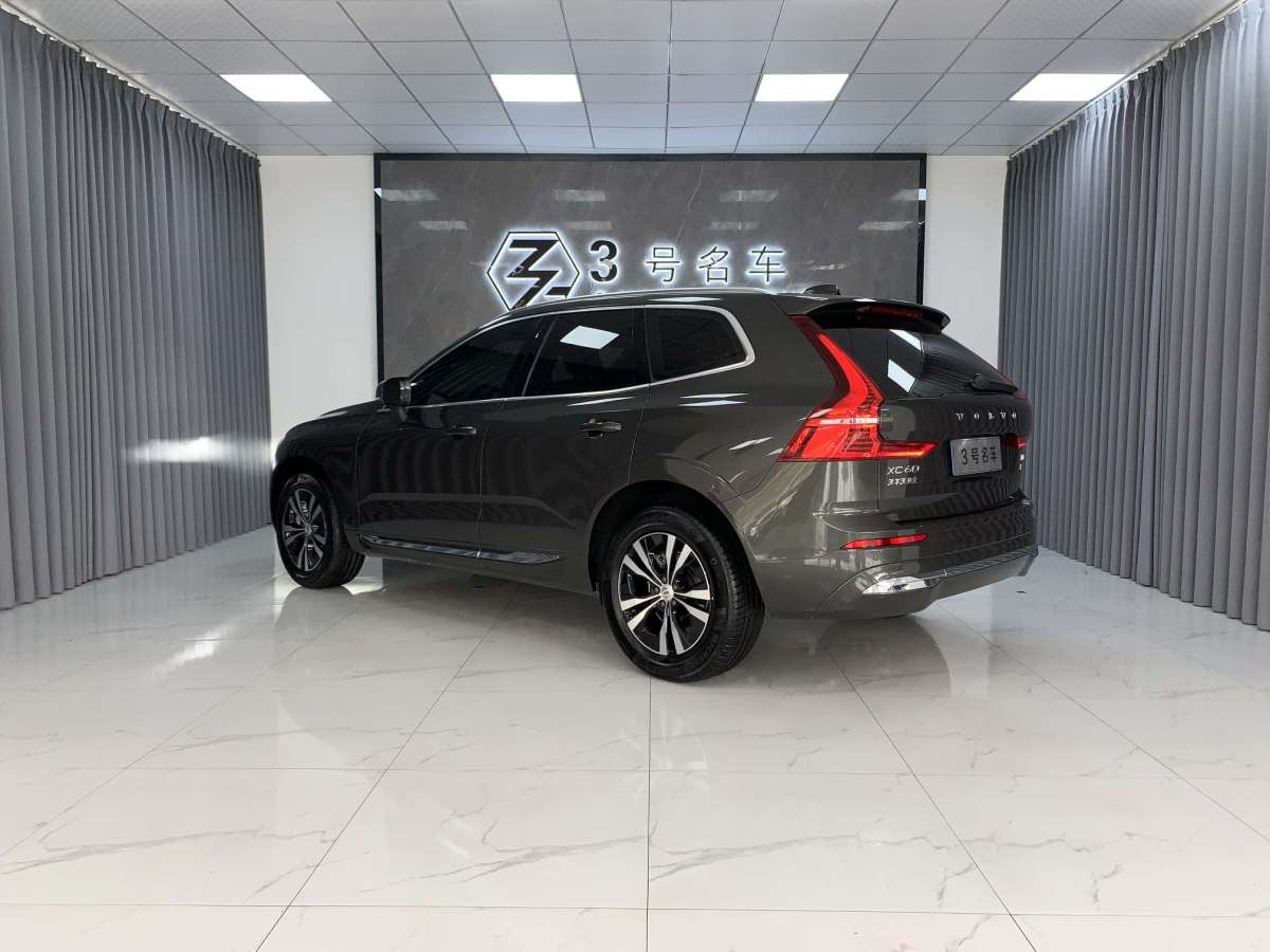 沃尔沃 XC60  2022款 B5 四驱智逸豪华版图片