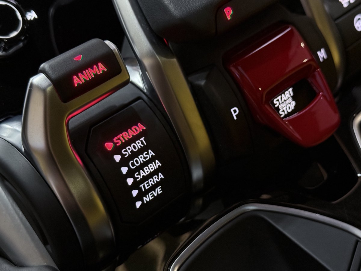 蘭博基尼 Urus  2018款 4.0T V8圖片