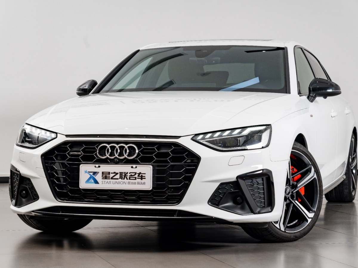 奧迪 奧迪A4L  2022款 45 TFSI quattro 臻選動感型圖片