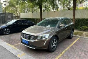 XC60 沃尔沃 2.0T T5 个性运动版(改款)