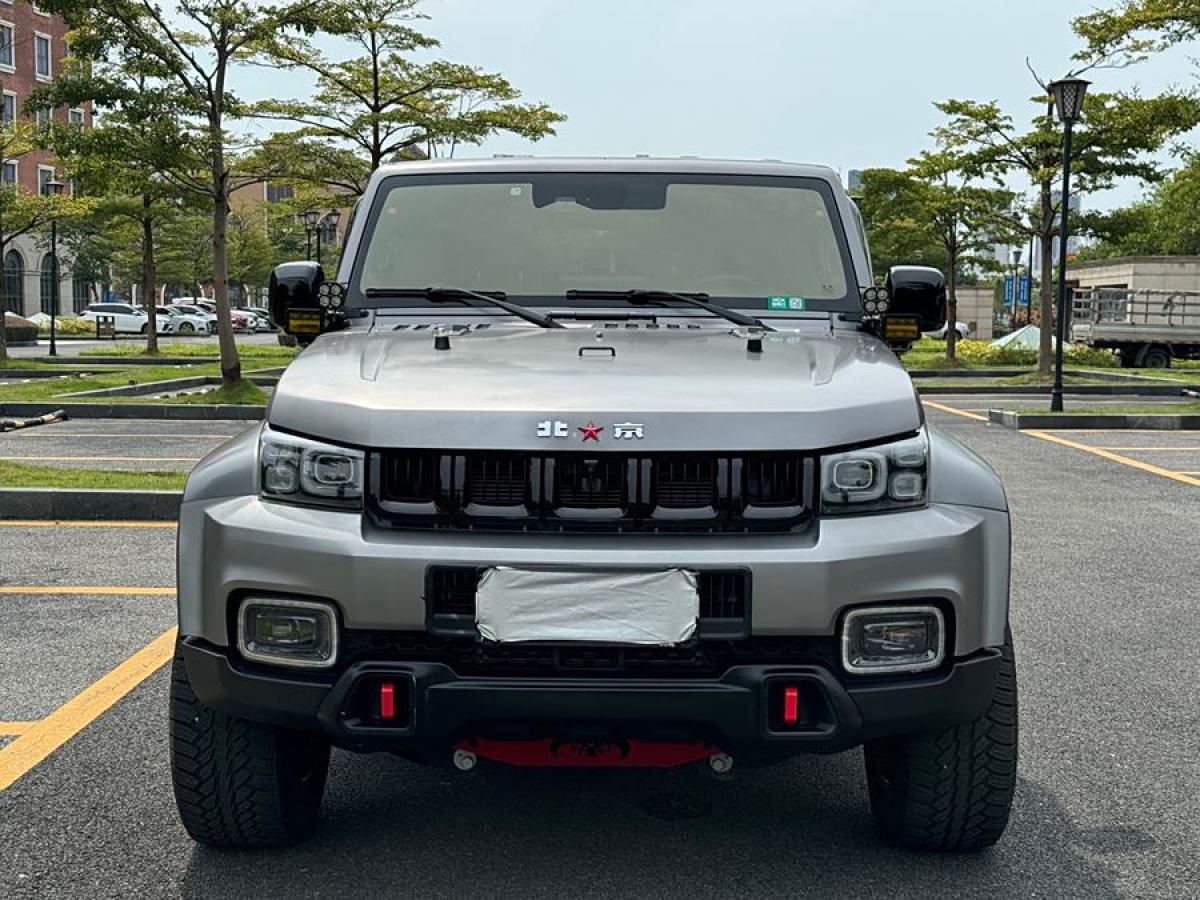 2022年6月北京 BJ40  2022款 2.0T 自動四驅(qū)環(huán)塔冠軍版