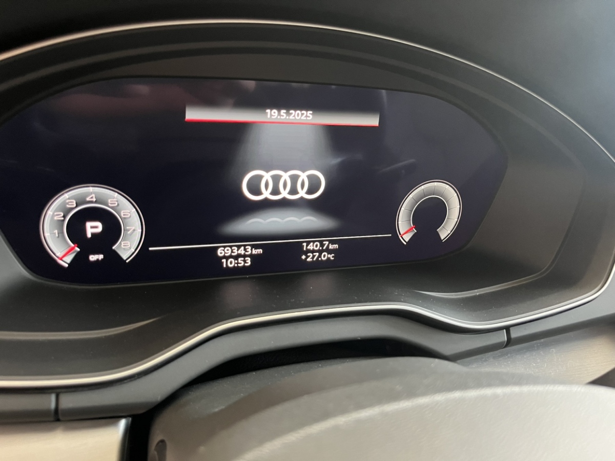 奧迪 奧迪Q5L Sportback  2022款 45 TFSI 豪華型圖片