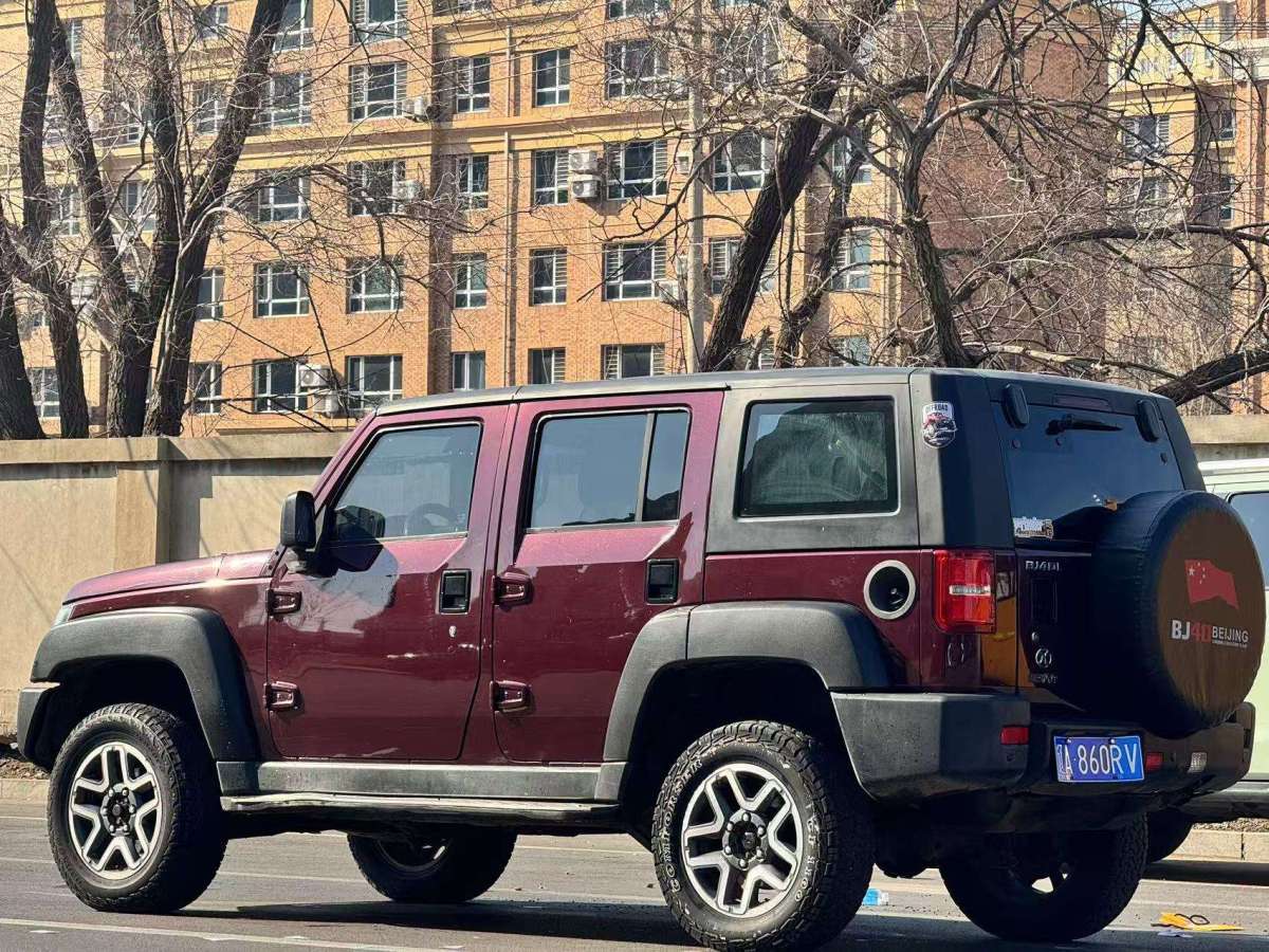 北京 BJ40  2016款 40L 2.3T 自動四驅(qū)尊享版圖片