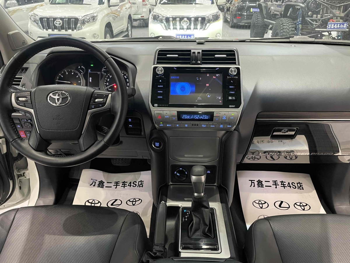 豐田 普拉多  2018款 3.5L 自動(dòng)TX-L后掛備胎圖片