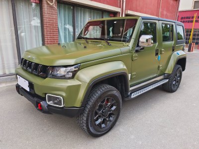 2023年3月 北京 BJ40 2.0D 自動四驅(qū)刀鋒英雄版?zhèn)b客型圖片