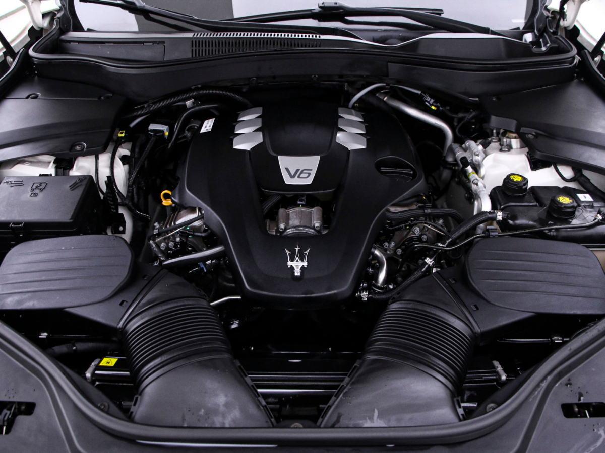 2019年4月瑪莎拉蒂 Levante  2018款 3.0T 350Hp 標(biāo)準(zhǔn)版