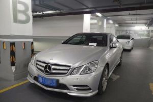 奔馳E級(jí) 奔馳 E 260 L CGI優(yōu)雅型