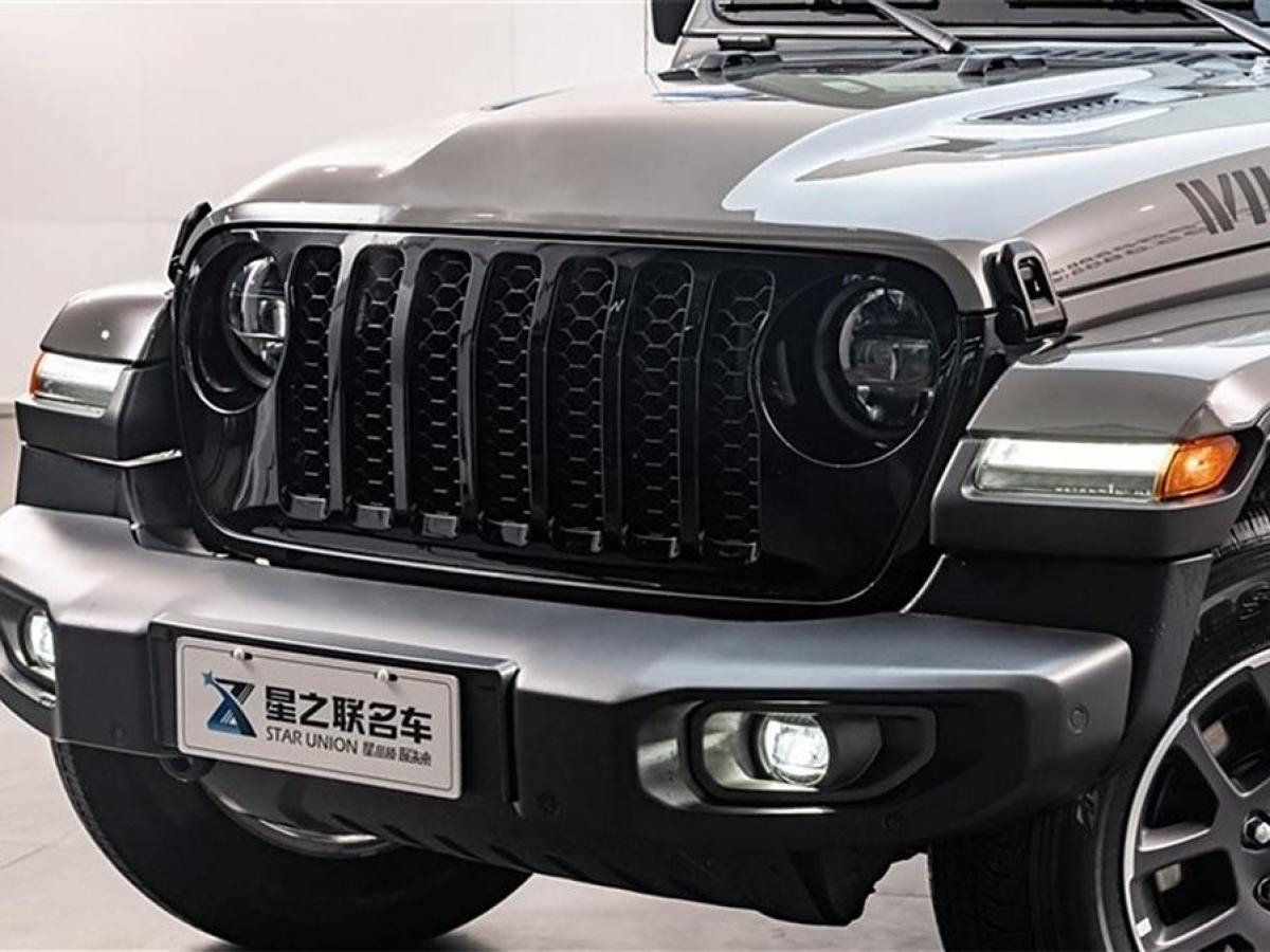 2024年8月Jeep 角斗士  2023款 3.6L Overland