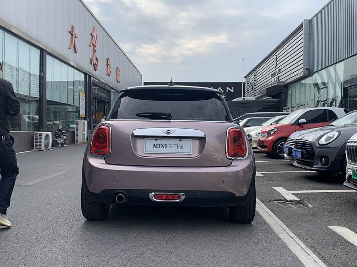 MINI MINI  2016款 1.5T COOPER 先鋒派圖片