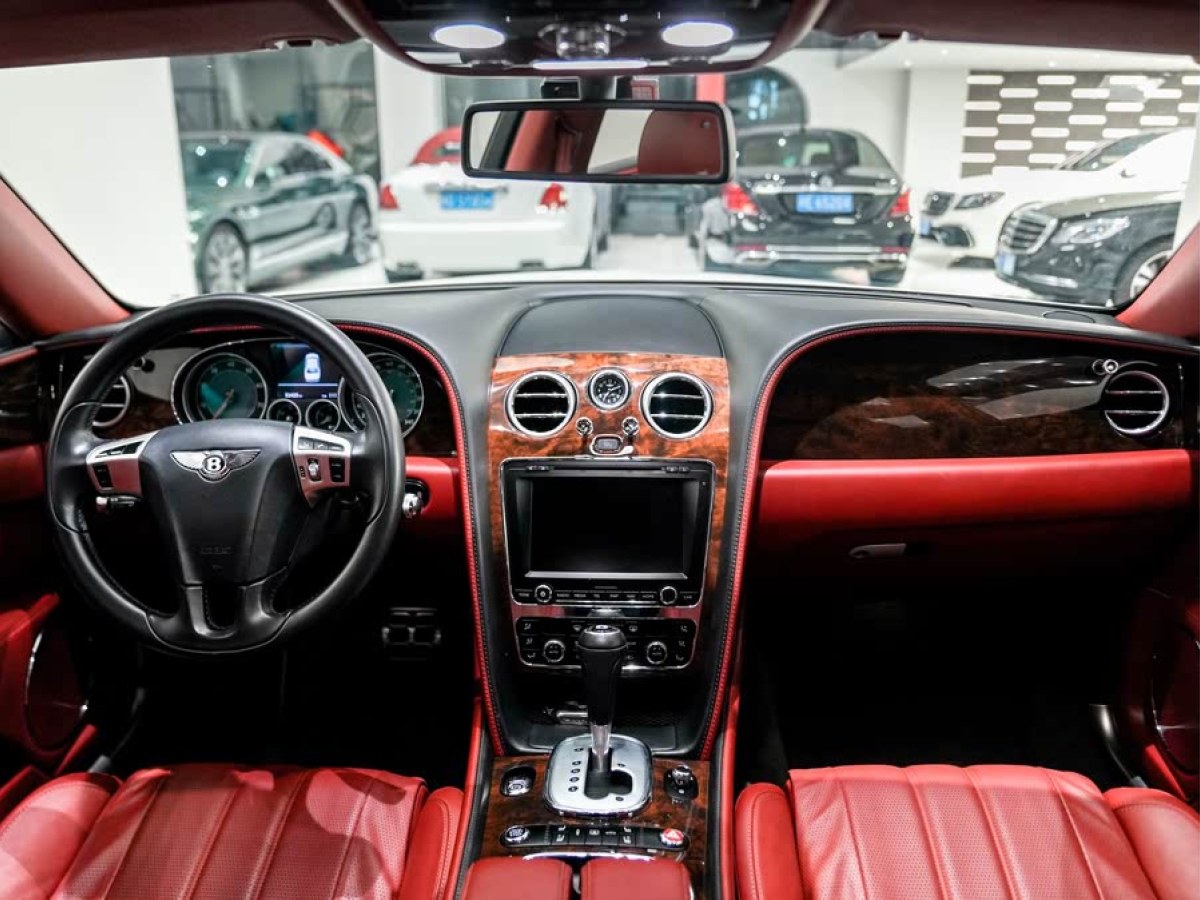 賓利 飛馳  2014款 4.0T V8 尊貴版圖片