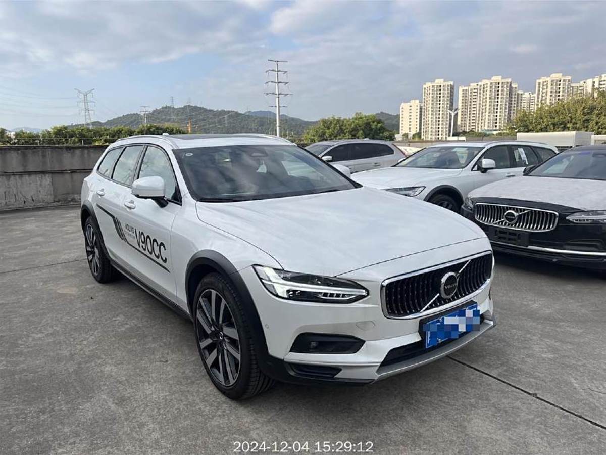 沃爾沃 V90  2024款 Cross Country B5 AWD 智尊版圖片