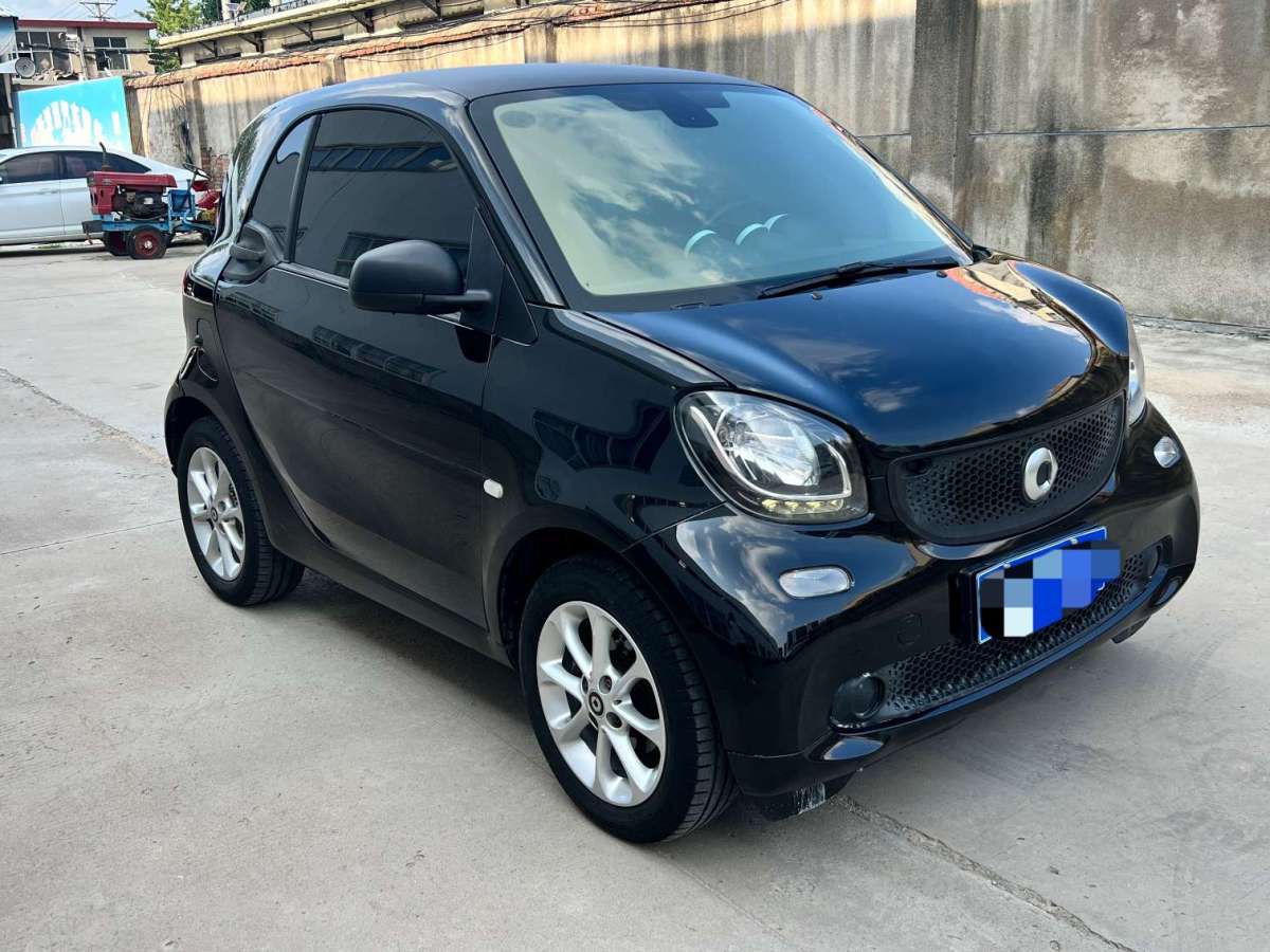 smart forfour  2016款 1.0L 52千瓦灵动版图片