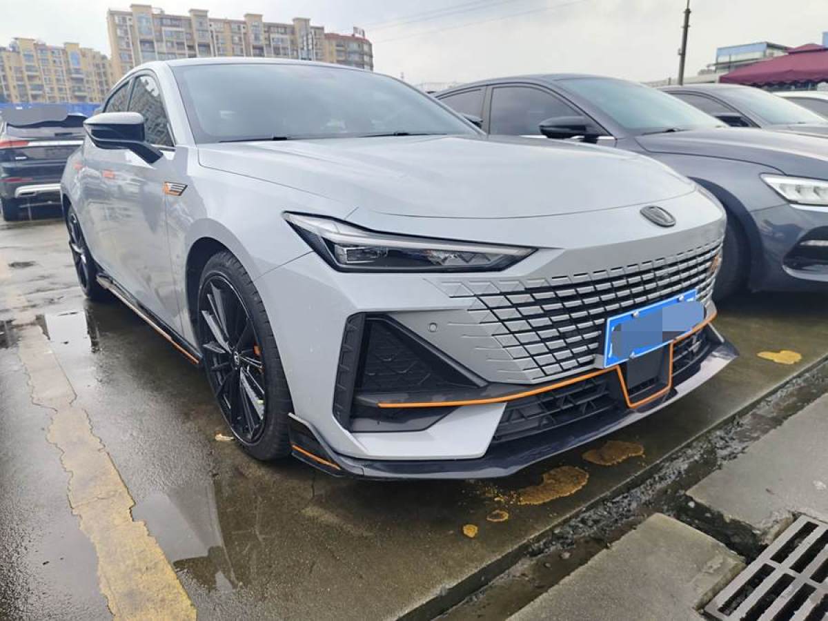 長安 長安UNI-V  2022款 1.5T 智慧領(lǐng)航型圖片