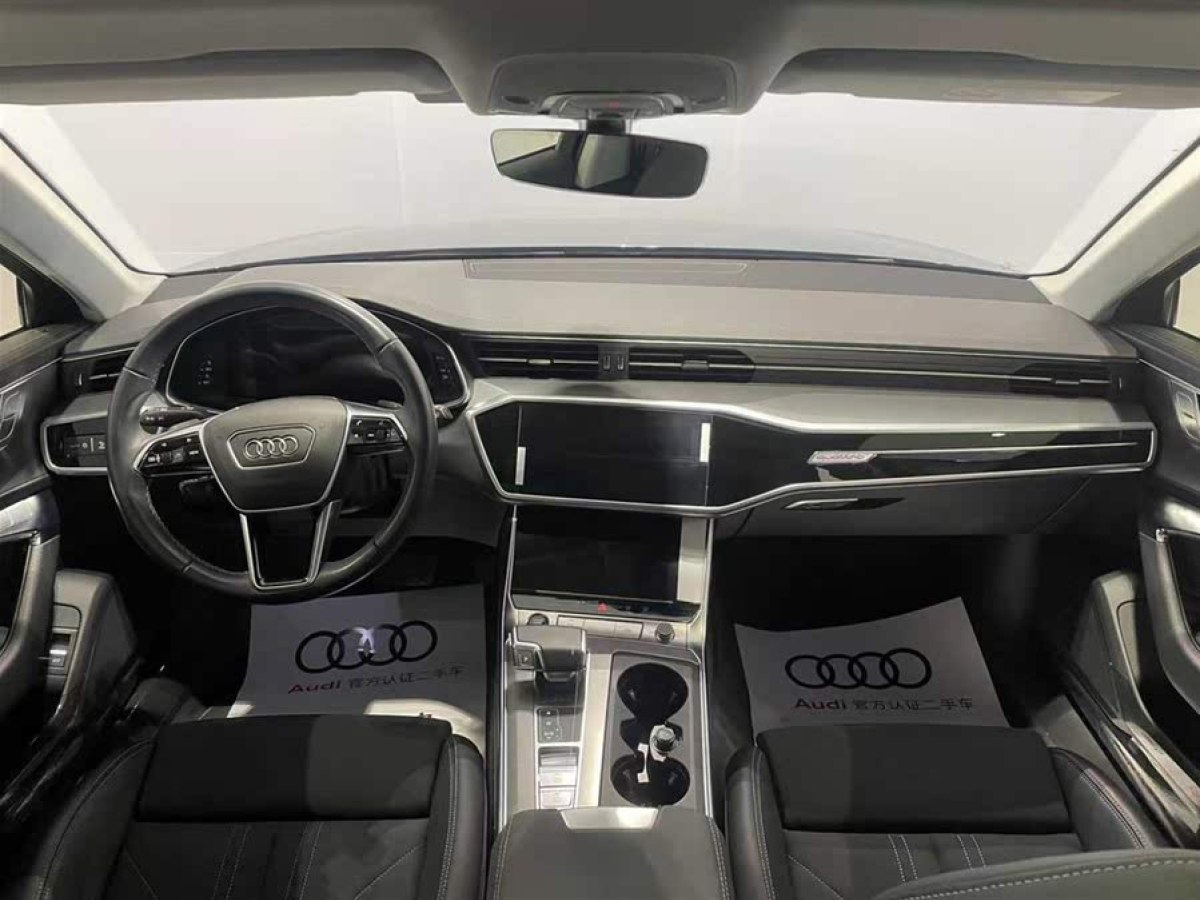 奧迪 奧迪A6  2024款 Avant 先鋒派 45 TFSI 臻選動(dòng)感型圖片