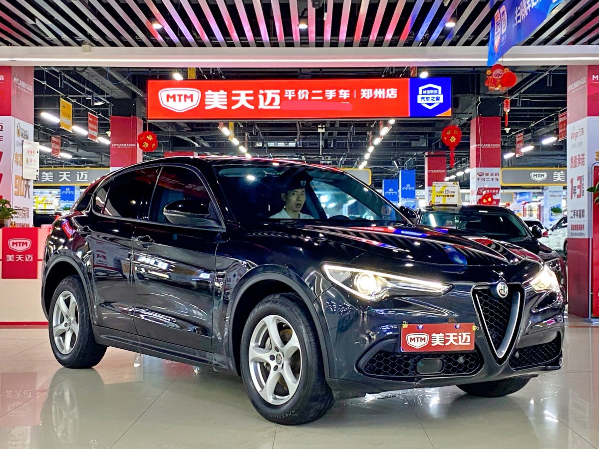 2019年7月阿爾法·羅密歐 Stelvio  2017款 2.0T 200HP 精英版