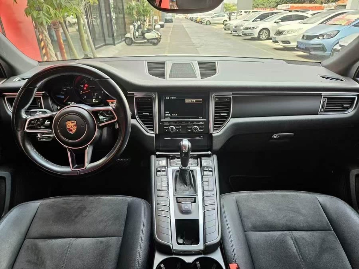 保時(shí)捷 Macan  2014款 Macan 2.0T圖片