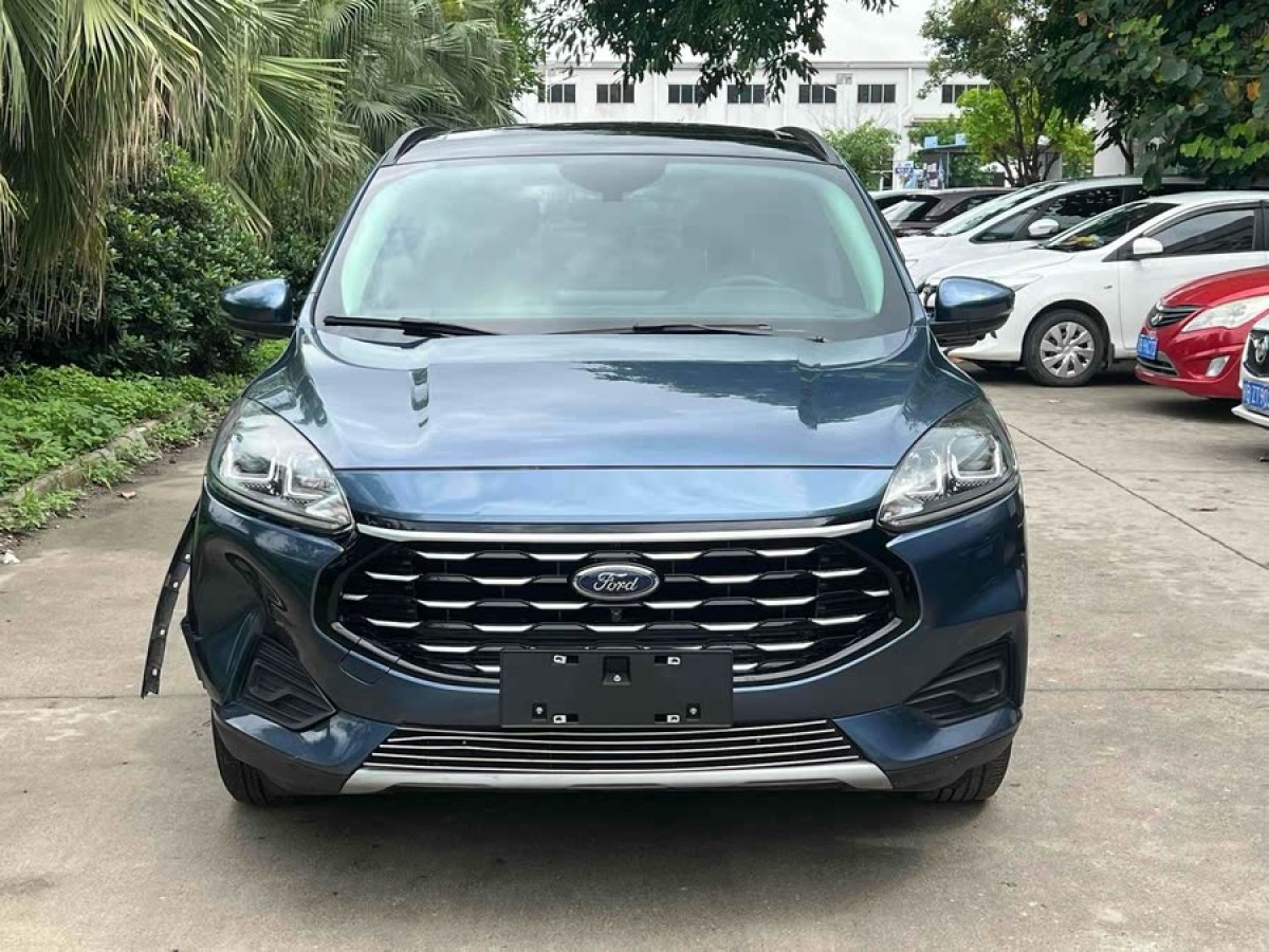 福特 銳際  2024款 EcoBoost 245 兩驅(qū)耀享款圖片