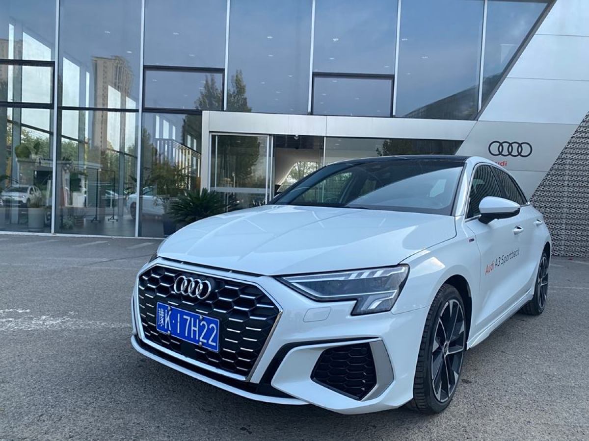 奧迪 奧迪A3  2023款 改款 Sportback 35 TFSI 時尚運動型圖片