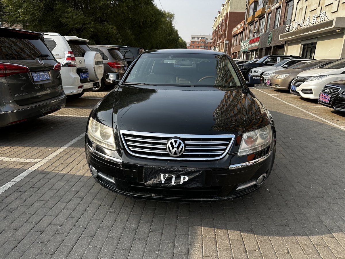 大眾 輝騰  2011款 3.6L V6 5座加長(zhǎng)Individual版圖片